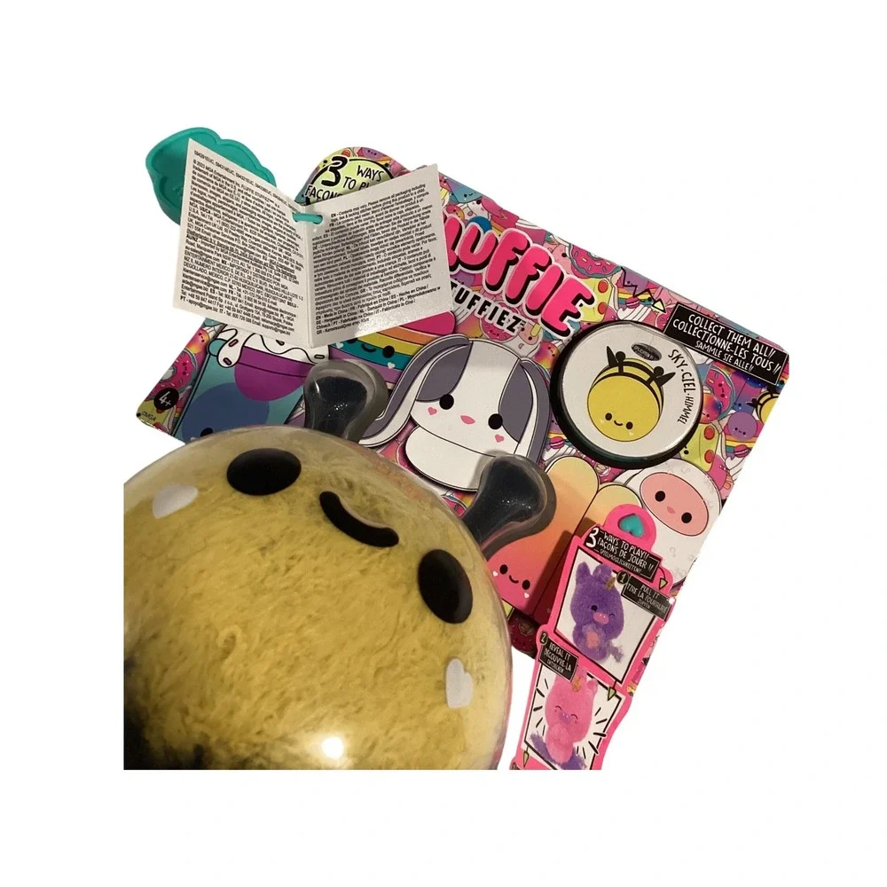 Fluffie Stuffiez‎ Collectible Plush Bee DIY Surprise New in Package